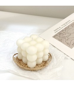 Lumanare Parfumata, Model Cub, Alba, Aroma de Musetel